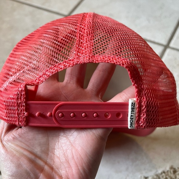Women’s Pink NWT Billa Bong Florida Mesh Hat - Picture 4 of 5